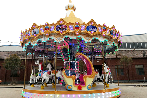 Shopping Mall and Square Antique Carnival Merry Go Round Rides for Sale Available in Dinis