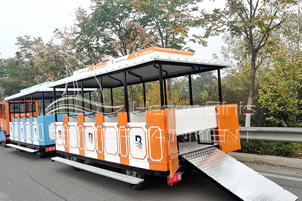  trackless sightseeing train with slopes for resort
