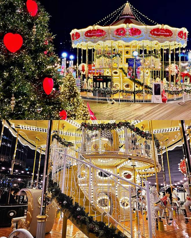 korea park double decker carousel installed for family visitors