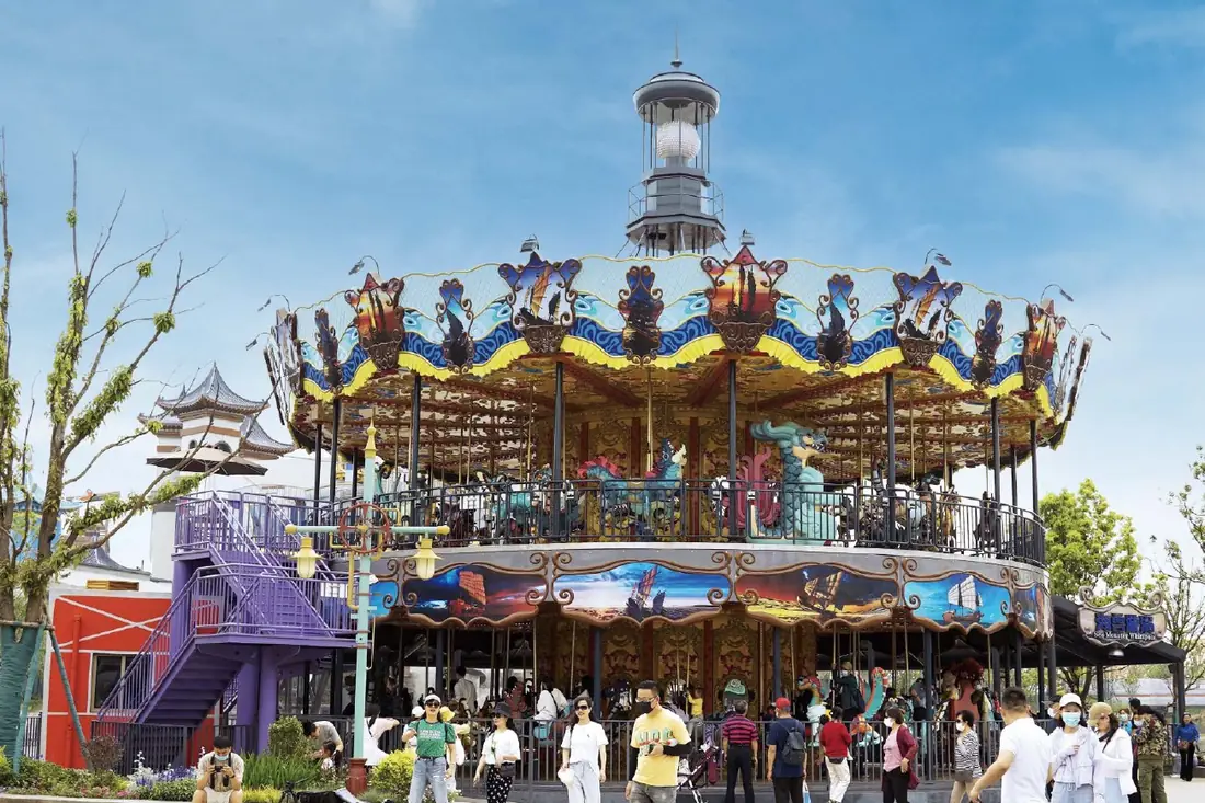 Outdoor Merry Go Round Playset